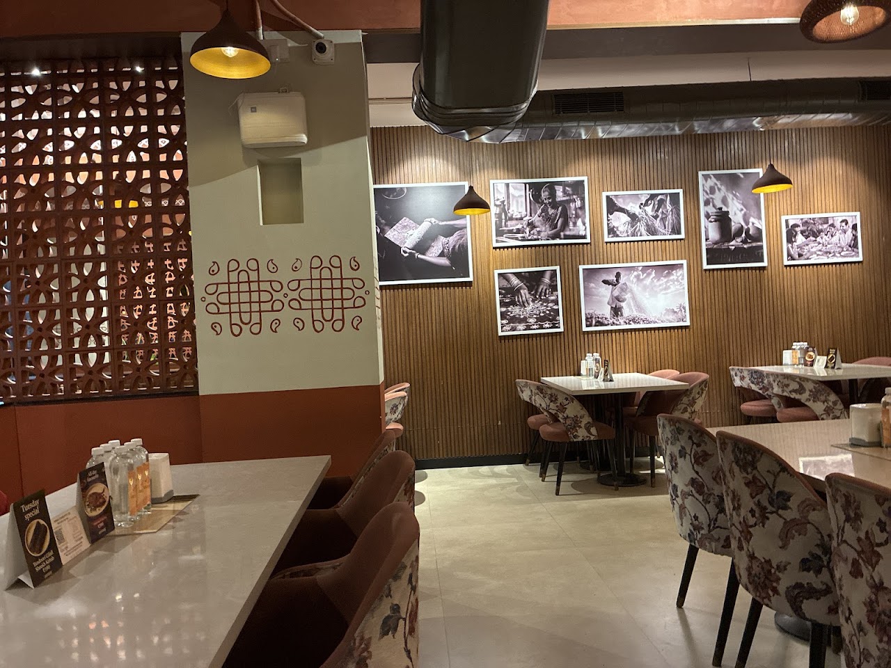 Anmay Restaurant, photo 5 of 8 posted by diners