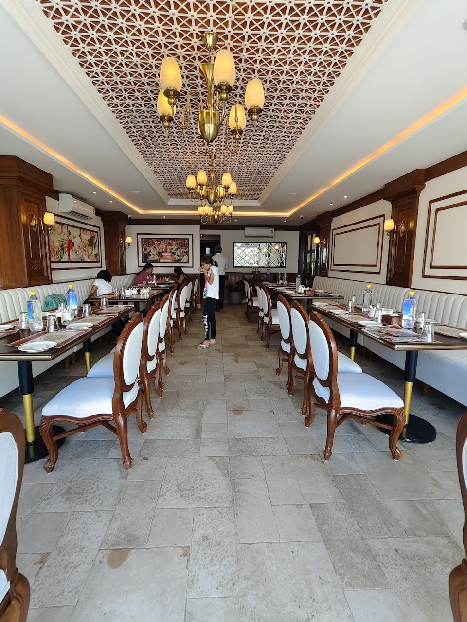Hatari Since 1966 l Best Indo-Chinese Restaurant, photo 5 of 8 posted by diners