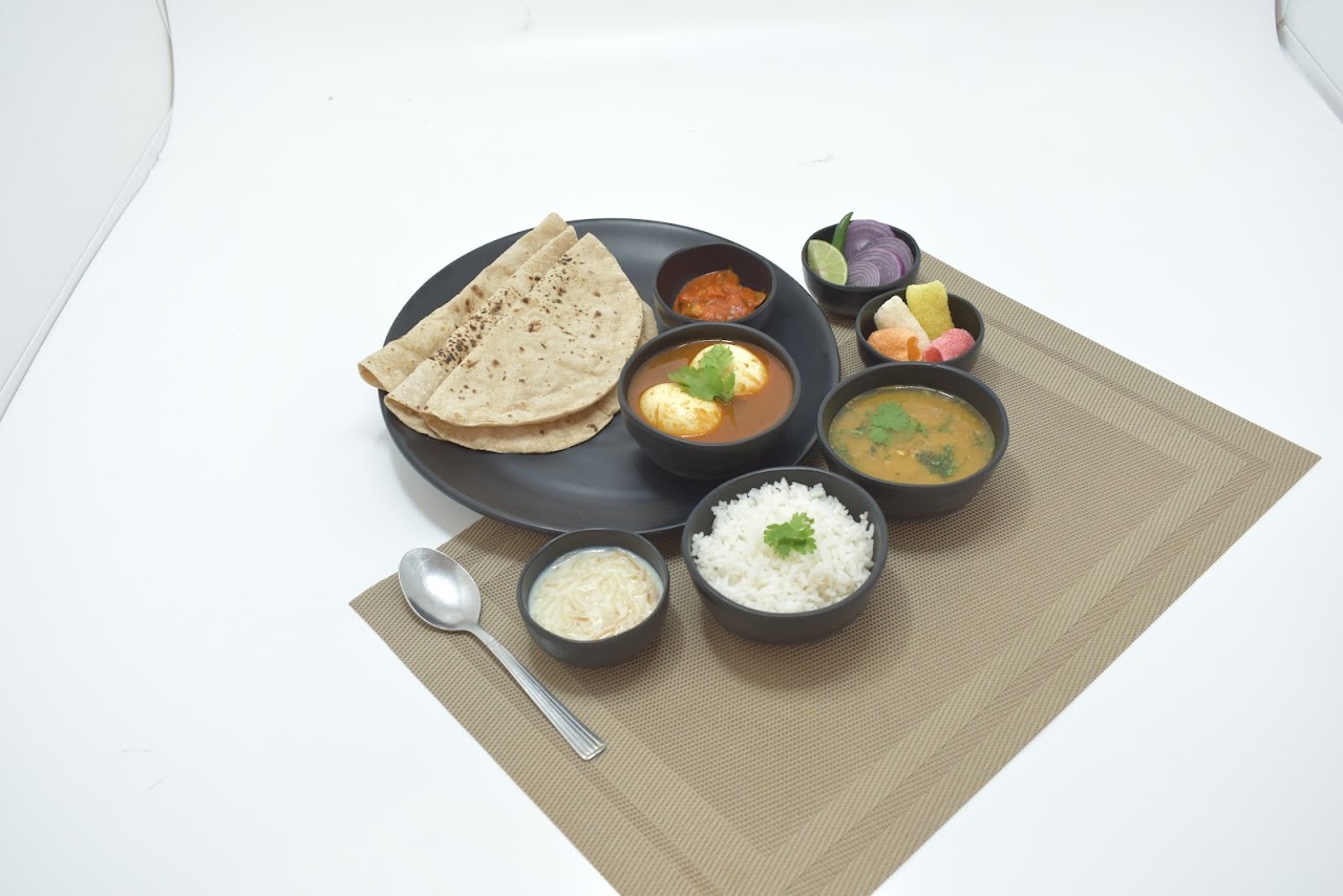A photo of Kahani Taste Ki | Lunch Hour Thali & North Indian Thali in HSR Layout | Mini Veg & Egg Thali, posted by a diner