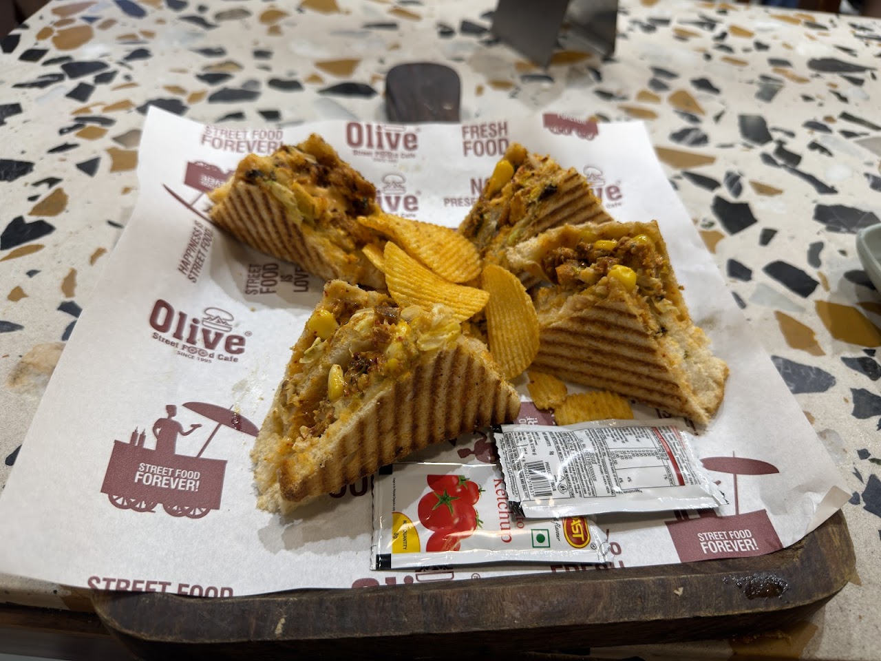 Olive Street Food Cafe - HSR LAYOUT, photo 3 of 8 posted by diners