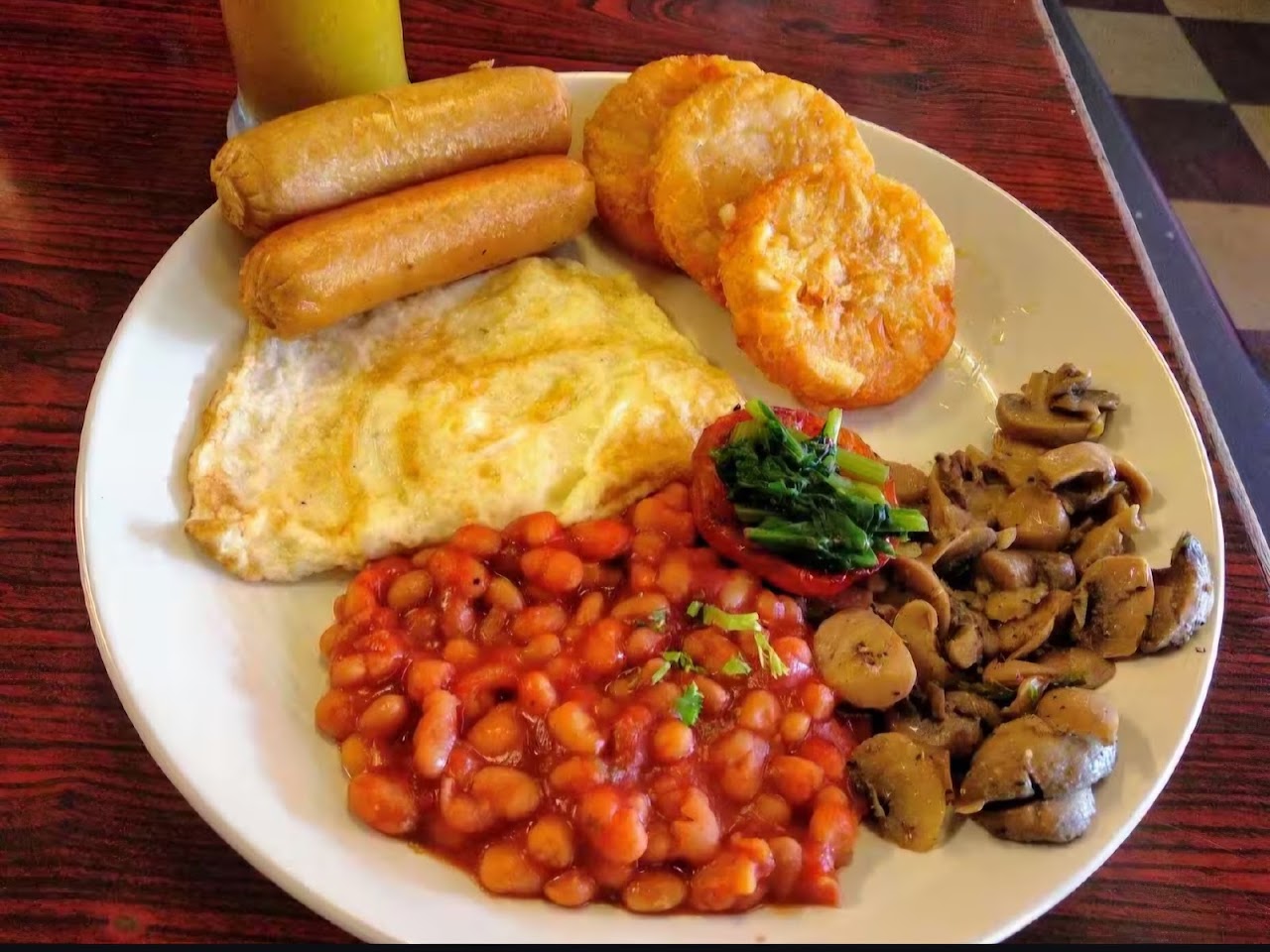 Omelettes at The Hole In The Wall Cafe