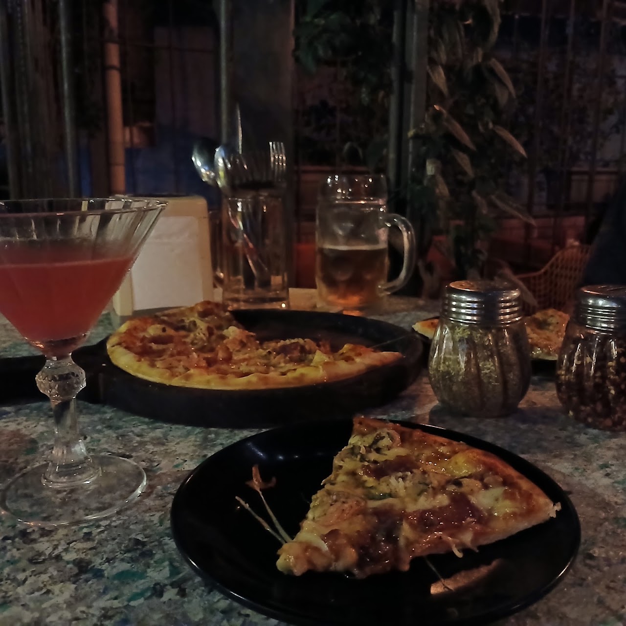 Chicken Tikka Pizza at The Reservoire Koramangala